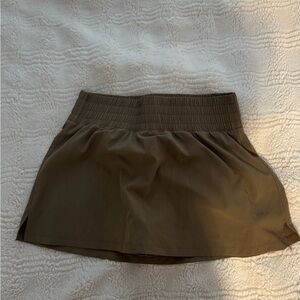 GAP Athletic Tennis Skirt